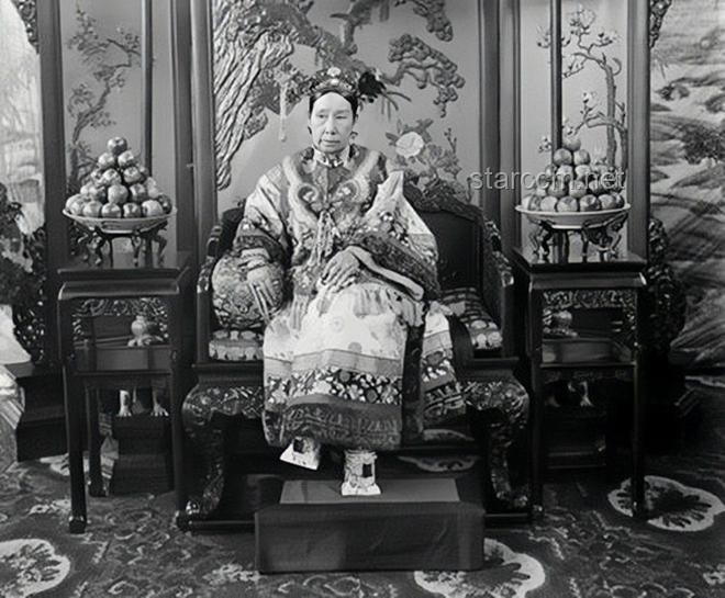 慈禧年轻时唯一照片现世！现存美国博物馆，一睹真容真开眼！